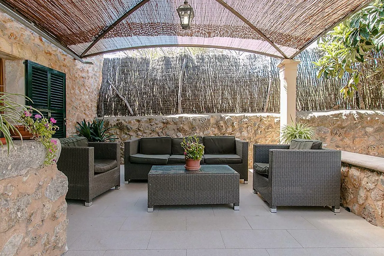 Country House Cadernera Buger Holiday home