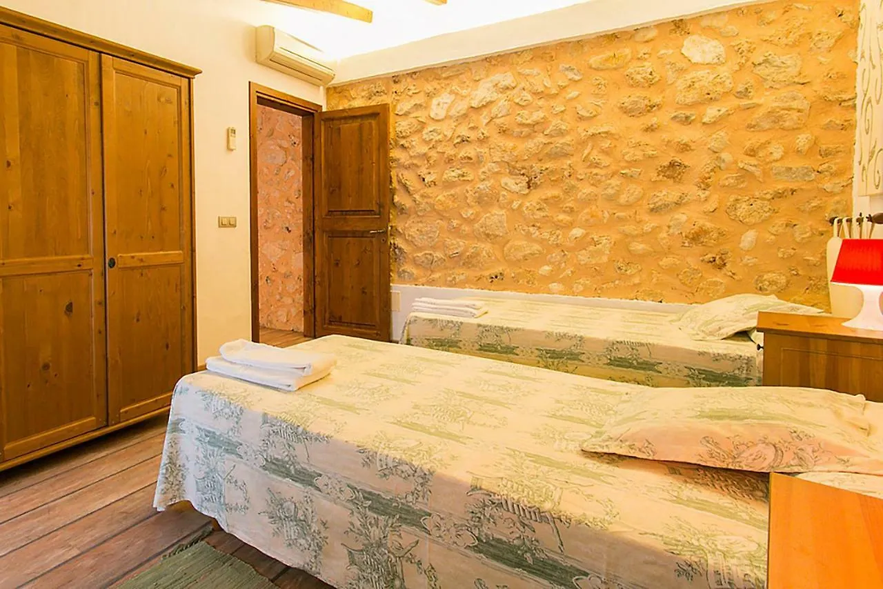 Holiday home Country House Cadernera Buger Spain