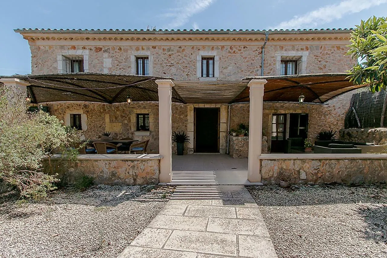 Country House Cadernera Buger 0*,  Spain