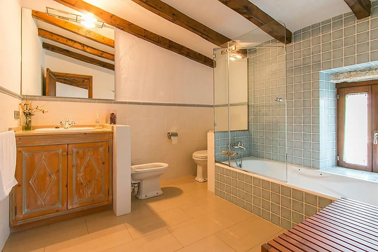 Country House Cadernera Buger Holiday home